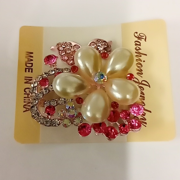 Pink Pin - Picture 4 of 4